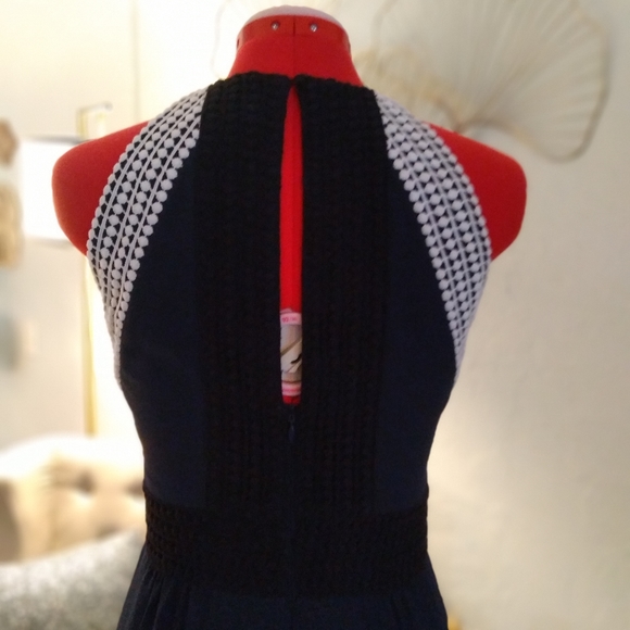 Bella Badgley Mischka Dress size 0 - Picture 4 of 4